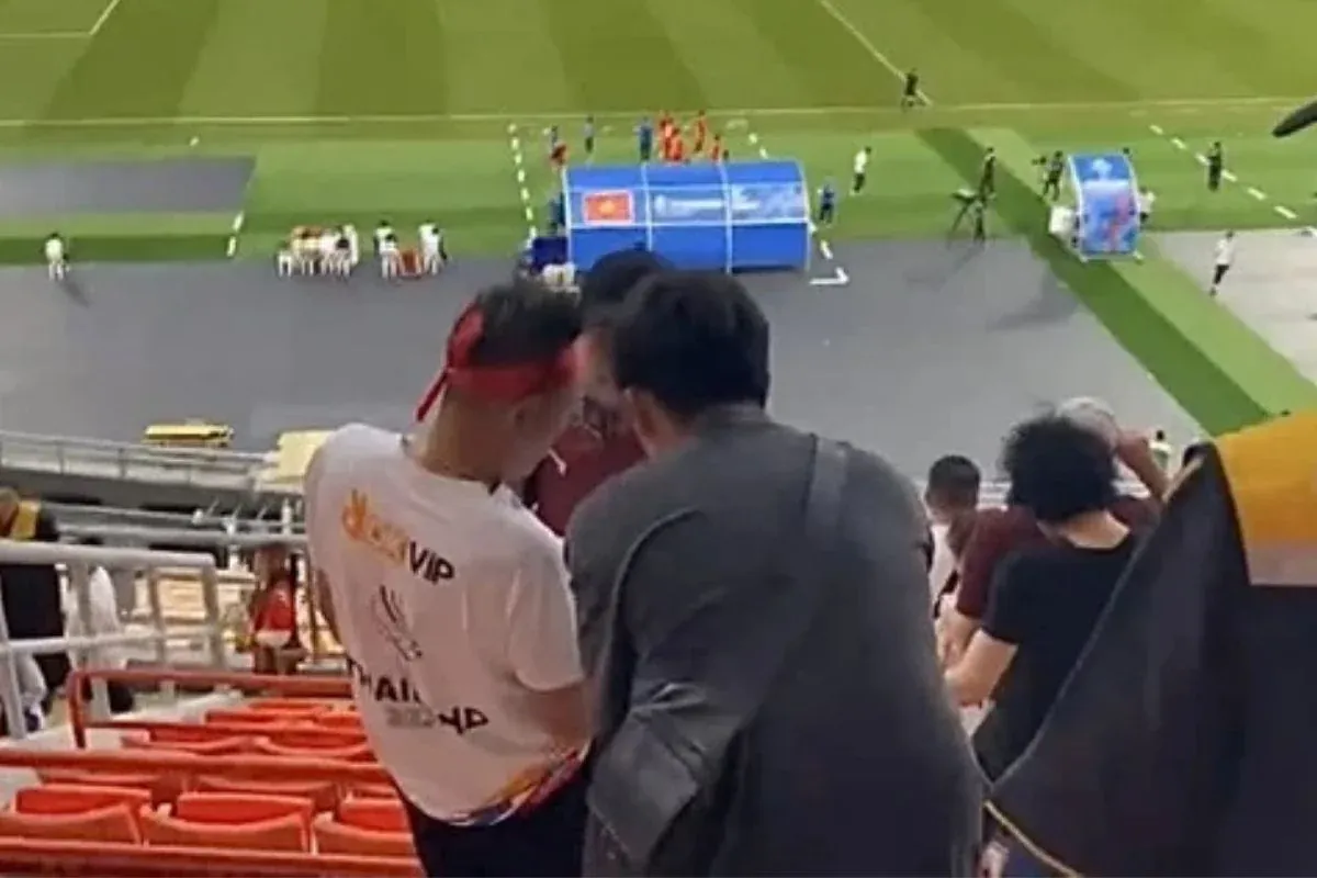 라자망갈라 스타디움에서 불법 도박 광고 용의자 체포