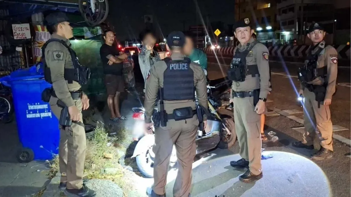 사뭇프라칸 식당 근처 수류탄 공격으로 10대 오토바이 청소년 부상