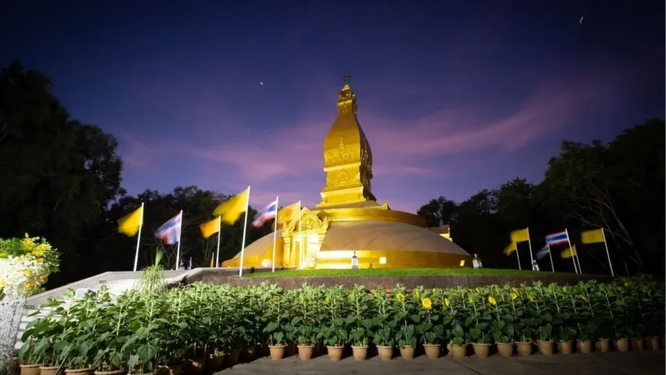 태국 중부지역 승려, 자금 유용과 여성 스캔들로 수사받아