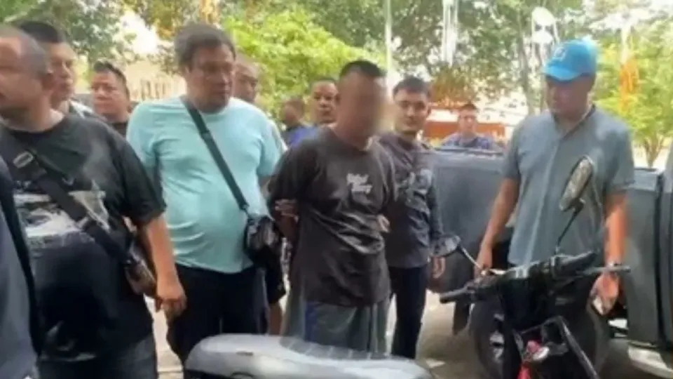 태국 수감자, 신생아 보려고 커피숍 작업 중 탈옥하다 붙잡혀
