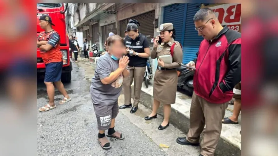 스리라차 아파트 화재, 옥상으로 대피한 남성 극적 구조