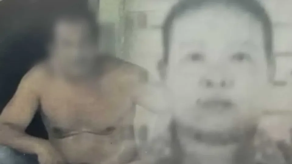 펫차부리 연못에서 발견된 살인 사건, 용의자 행방 묘연