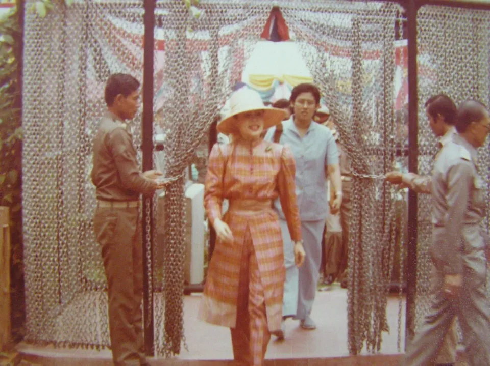 시리킷 왕비를 기리며: 태국 동물원 건축가의 감동적인 회상