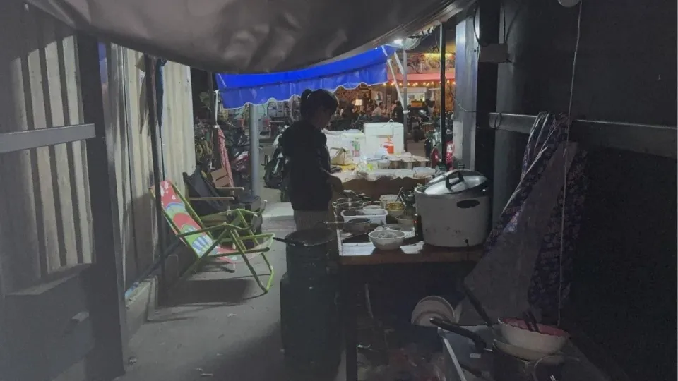 고급 승용차 탄 도둑, 파타야 노점상 가스통 훔쳐