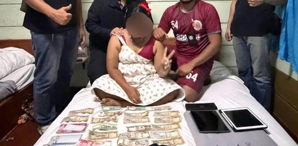 파타야 국수집에서 15만 바트 절도, 마약 복용 여성 체포