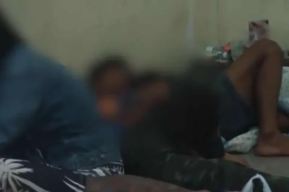 태국 춤폰, 5세 아이 옆에서 필로폰 투약한 어머니 체포