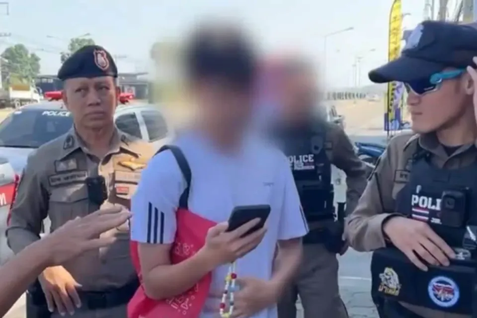 태국 차이낫 18세 학생, 보이스피싱 사기범 역으로 속여 검거 도와