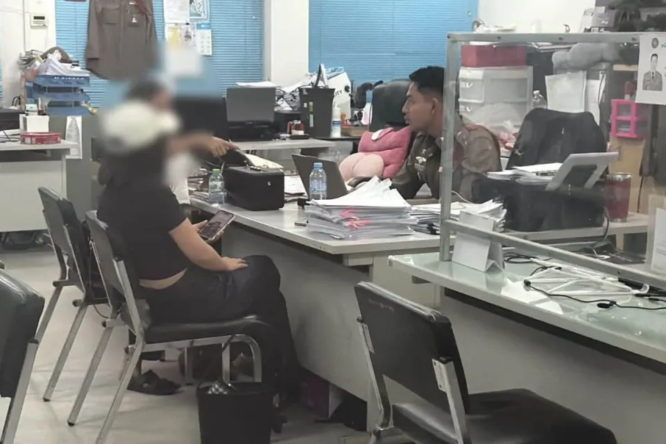 파타야에서 가위 강도 피해 입은 중국인 부동산 중개인